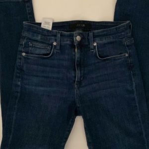 Joe’s jeans skinny ankle size 26 w/ 27” inseam
